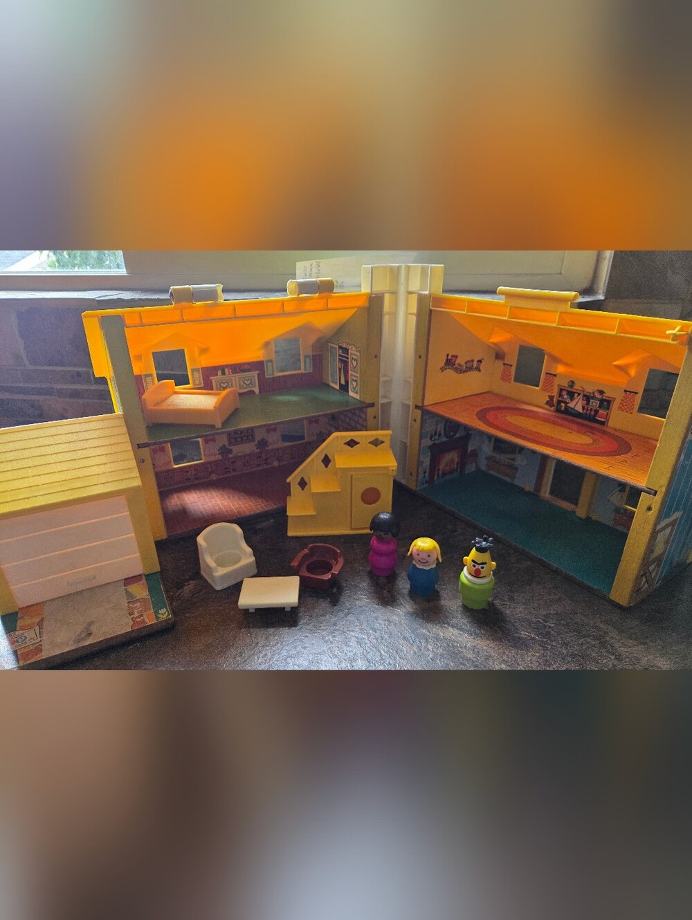 Vintage Fisher-Price Yellow Roof House With Table Chairs Staircase & Figures